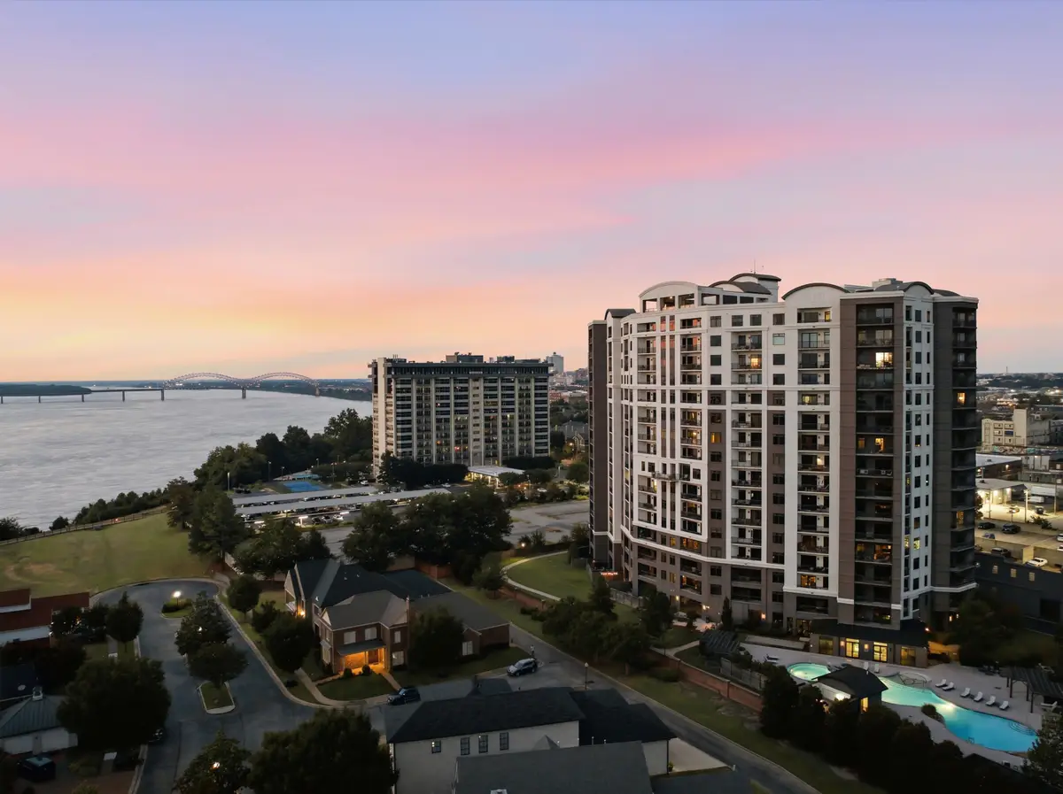 717 RIVERSIDE DR #1302, Memphis, TN 38103 - #1