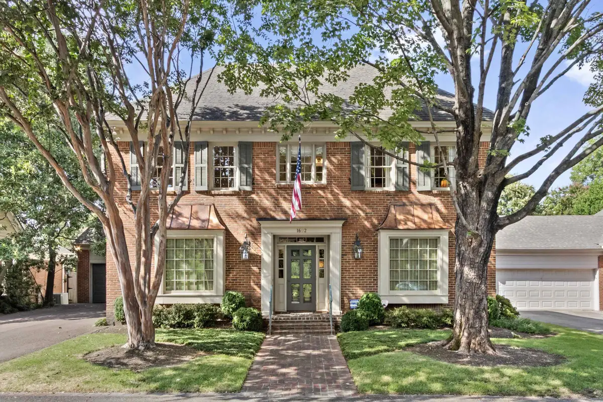 1602 E CLANLO DR, Memphis, TN 38104 - #1