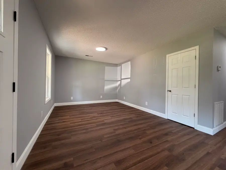 1320 HORNBROOK ST, Dyersburg, TN 38024 - #3