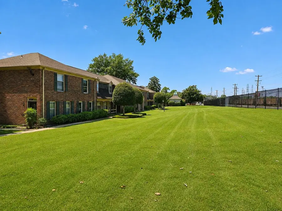 5921 PARK AVE, Memphis, TN 38119 - #3