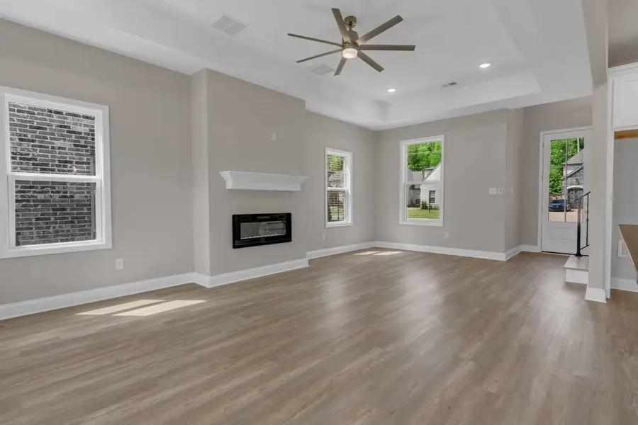 568 ROSALIE WOODS DR, Cordova, TN 38018 - #3