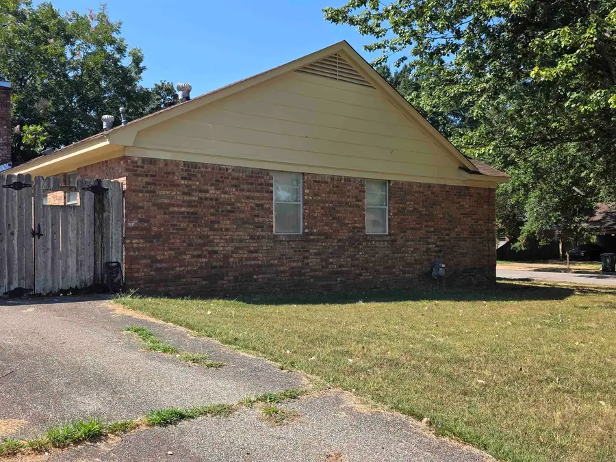 3830 DAGMAR ST, Memphis, TN 38128 - #2