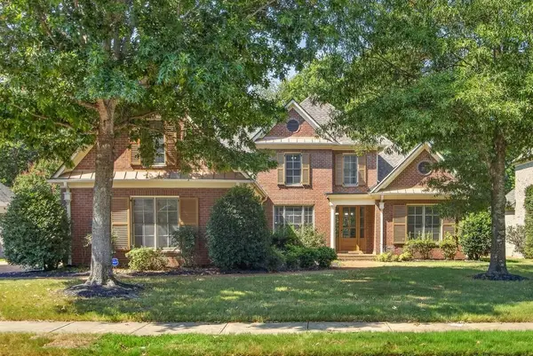 1854 ALMADALE FARMS PKY, Collierville, TN 38017