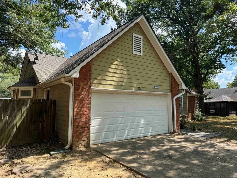 2524 LAURELCREST DR, Memphis, TN 38133 - #3