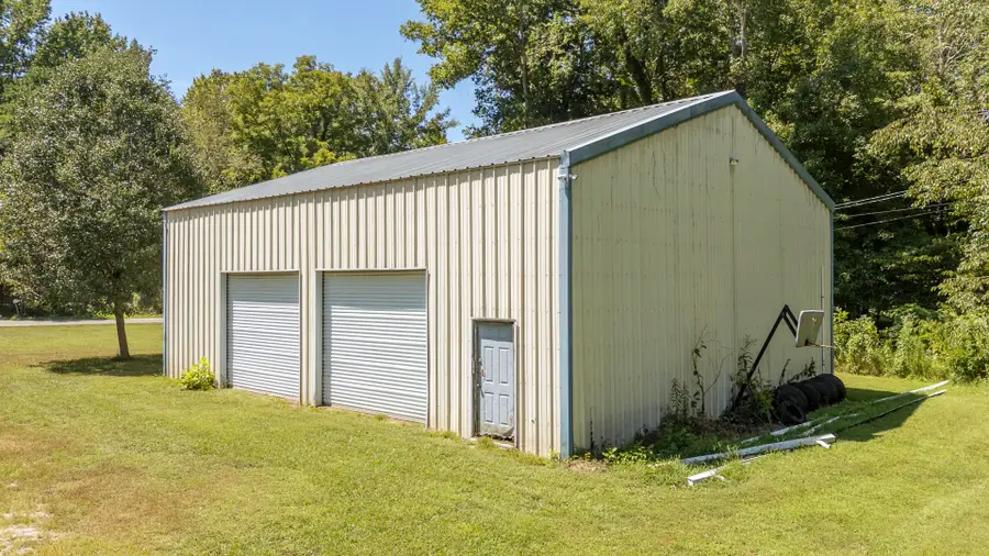 118 CHARLIE LN, Waynesboro, TN 38485 - #2