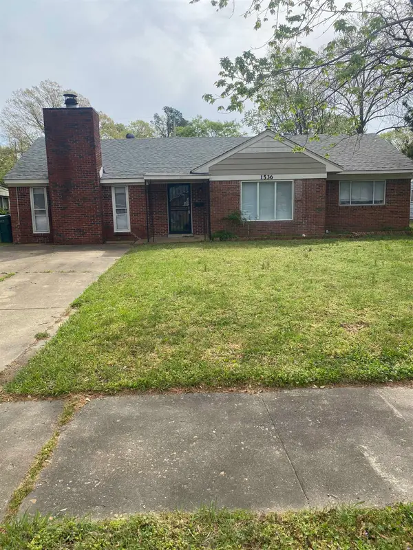 1536 COLONIAL RD, Memphis, TN 38117