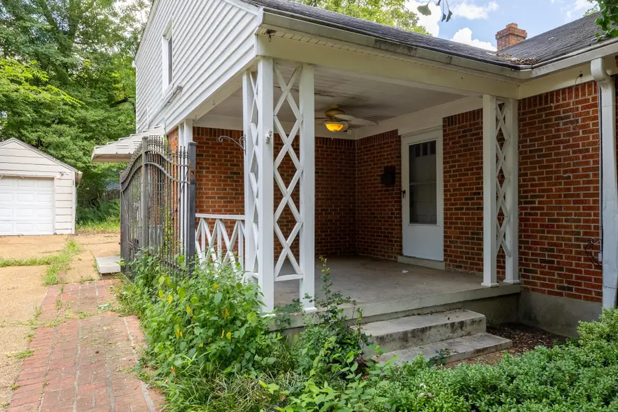 4906 SPOTTSWOOD AVE, Memphis, TN 38117 - #3