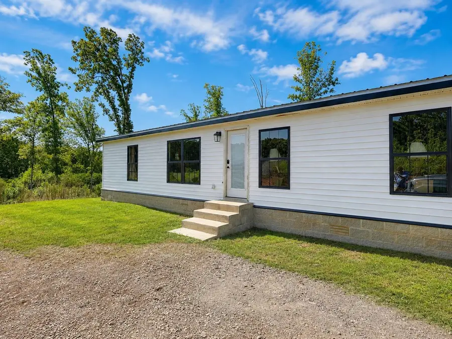 9963 HIGHWAY 64 HWY, Hornsby, TN 38044-2017 - #3