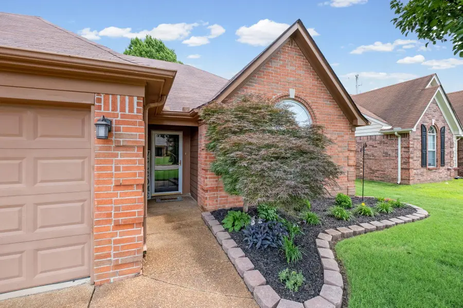 1078 JESSICA LAUREN DR, Cordova, TN 38018 - #2