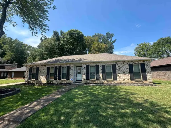 2373 CURBERTSON ST, Bartlett, TN 38134