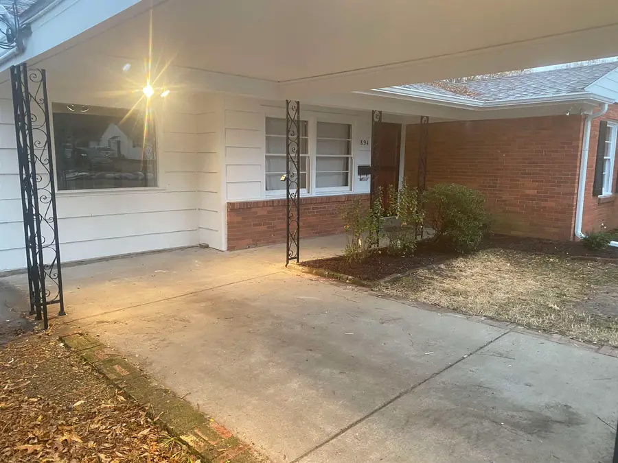 894 VAUGHN RD, Memphis, TN 38122 - #3