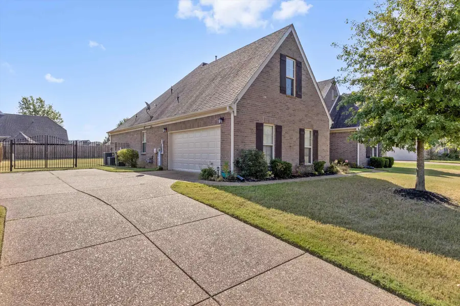 4646 NOB HILL DR, Bartlett, TN 38002 - #2
