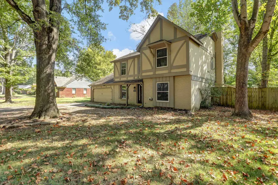 356 RUTLEDGE ST, Collierville, TN 38017 - #2
