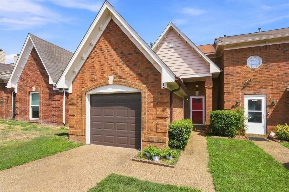 1642 RED BARN DR, Cordova, TN 38016 - #1