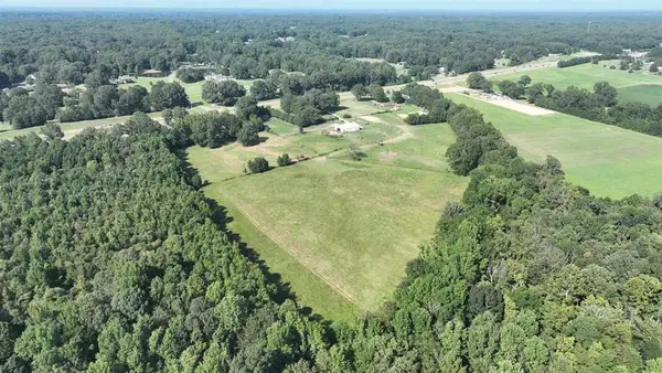 2000 HWY 64 HWY, Oakland, TN 38028