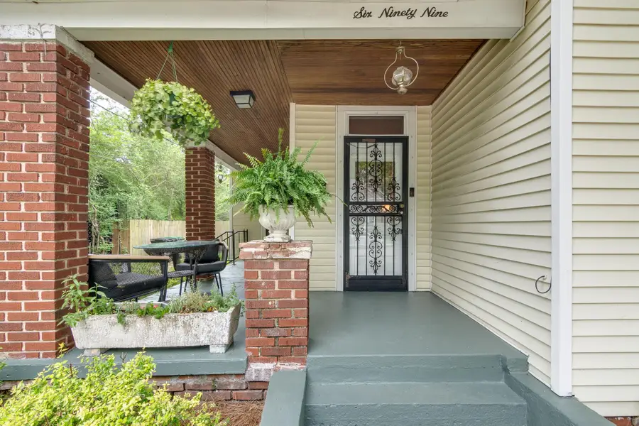 699 NEW YORK ST, Memphis, TN 38104 - #2