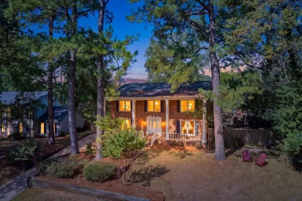 2399 DOGWOOD TRAIL DR, Germantown, TN 38139