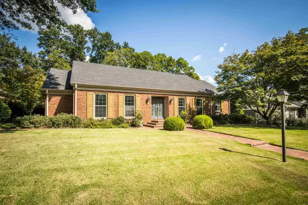 530 WILD CHERRY CV, Memphis, TN 38117