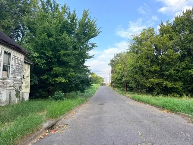 953 CLACK PL, Memphis, TN 38126 - #3