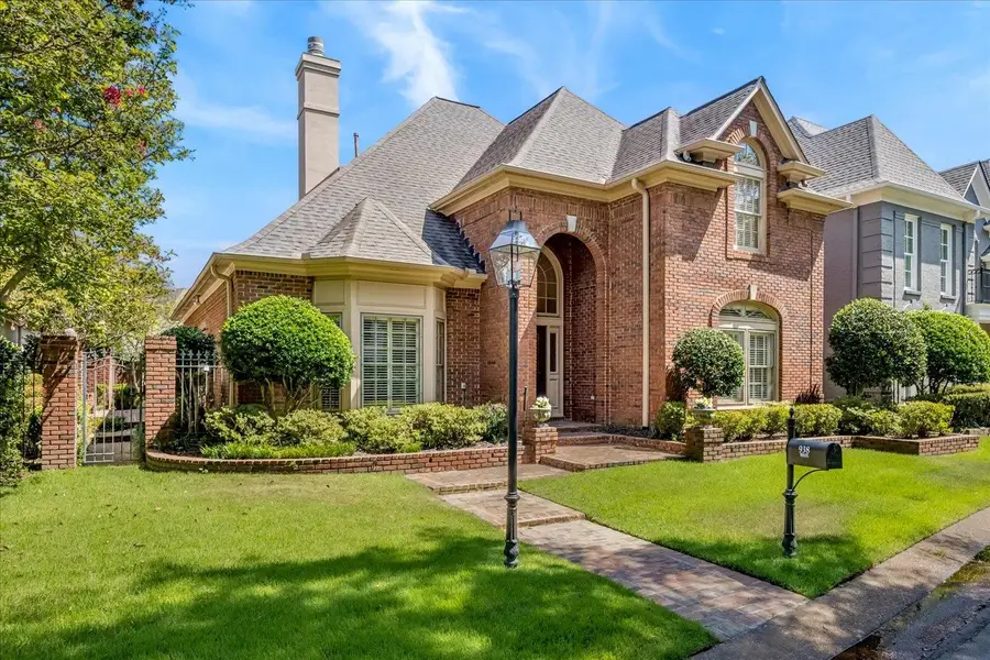 938 W RIVERWALK DR, Memphis, TN 38120 - #2