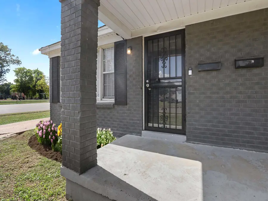 69 EASTVIEW DR, Memphis, TN 38111 - #3