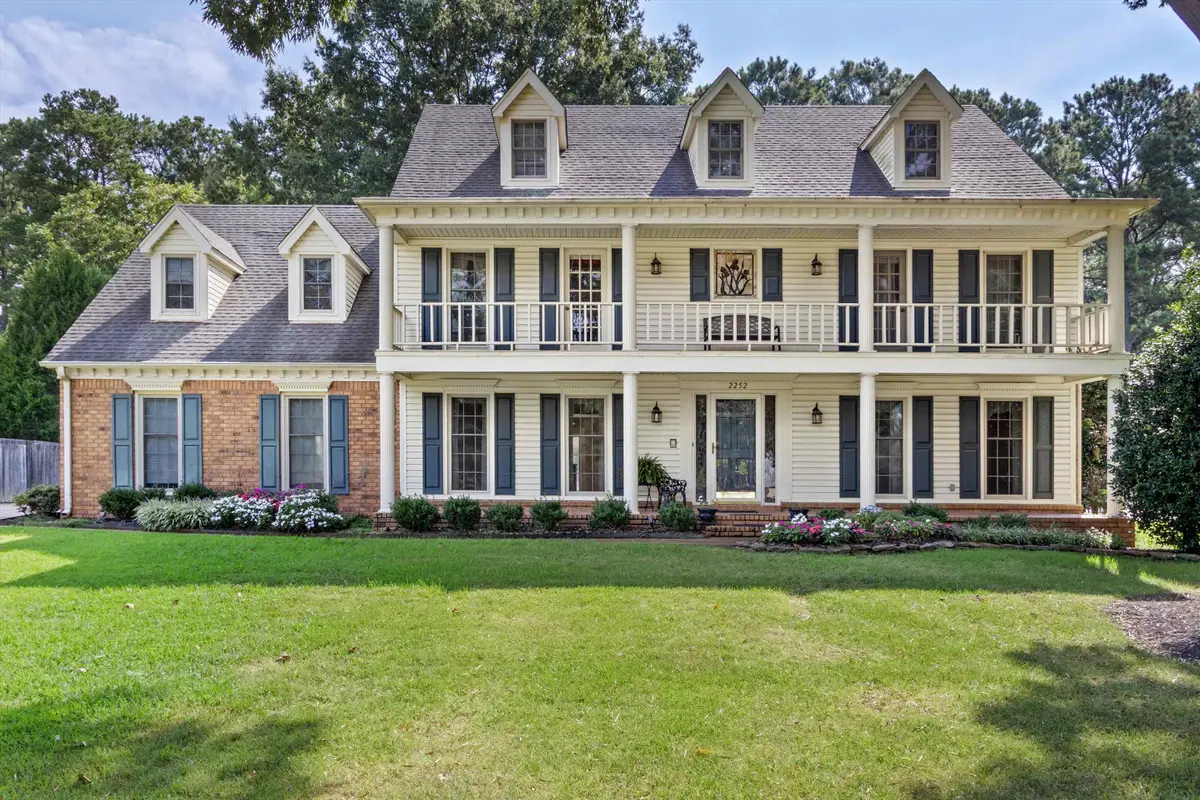 2252 COATHBRIDGE DR, Germantown, TN 38139 - #1
