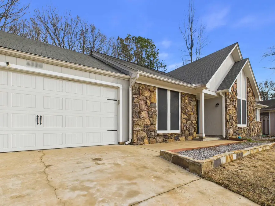 4320 NORTHWOOD HILLS DR, Memphis, TN 38128 - #2