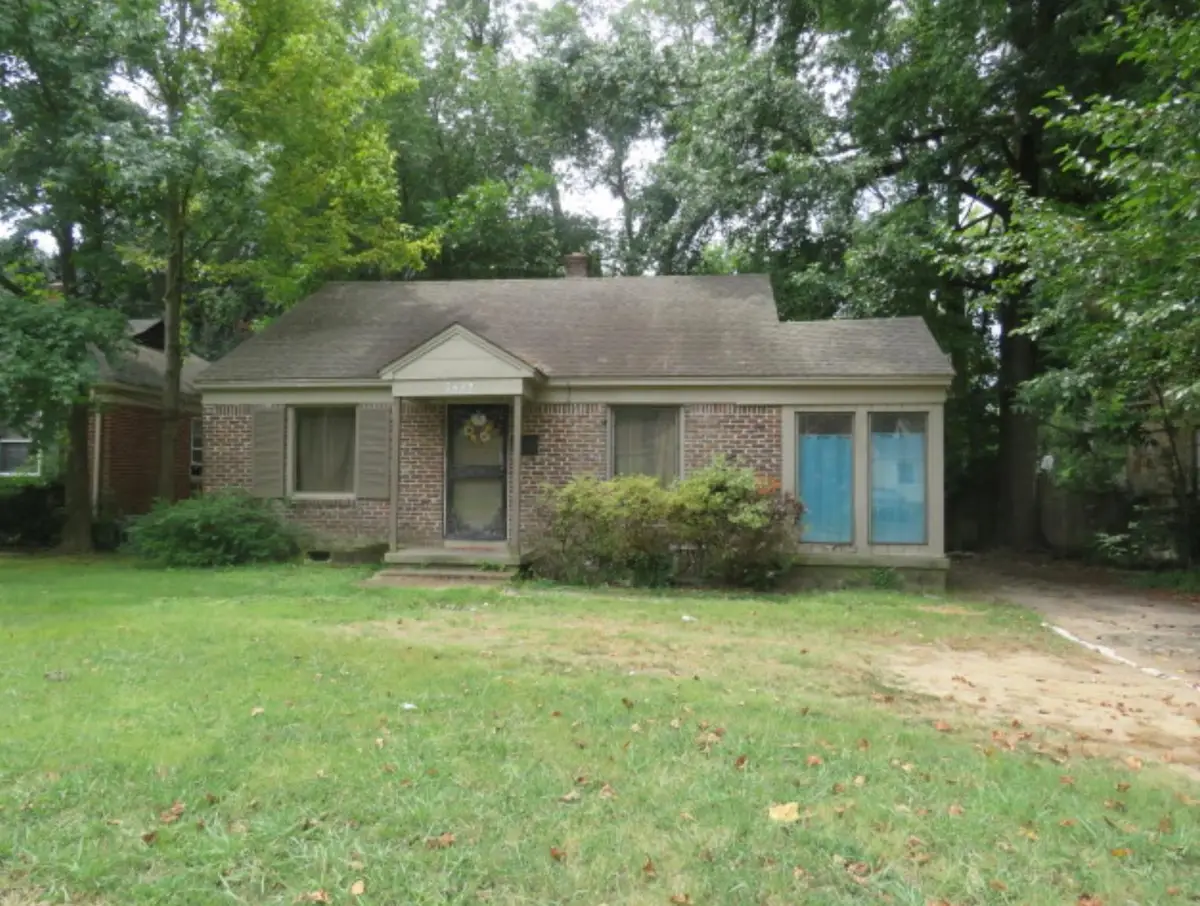 3449 HENRY AVE, Memphis, TN 38122 - #1