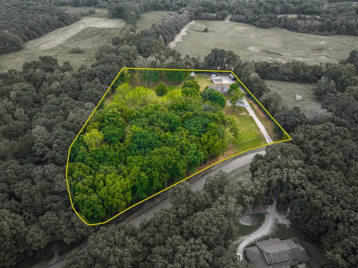 1025 CLARA DR, Eads, TN 38028 - #1