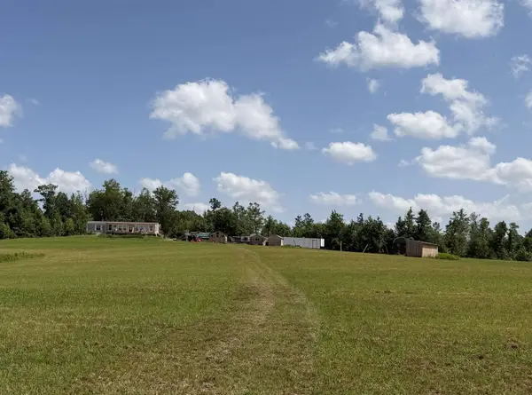 7080 BEAUTY HILL RD, Adamsville, TN 38310