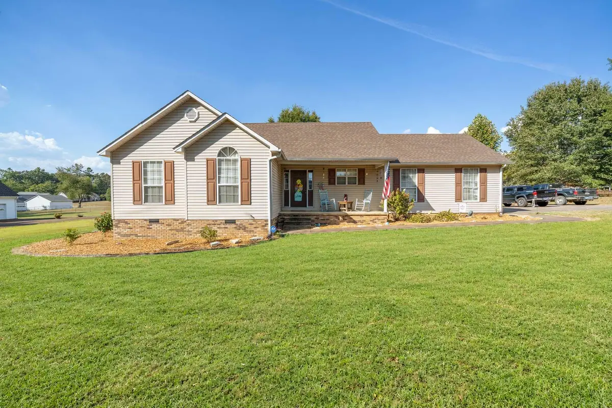 305 JORDAN GLEN LN, Savannah, TN 38372-7349 - #1