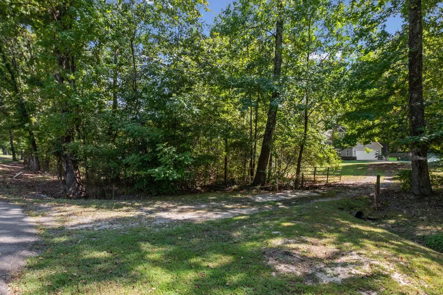 1950 MCKNIGHT LOOP, Mason, TN 38049 - #2