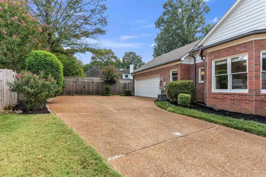 9597 CEDAR MIST CV E, Cordova, TN 38016 - #2