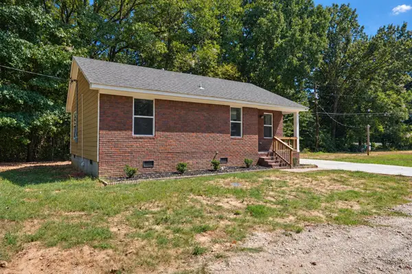 54 JONES AVE, Mason, TN 38049