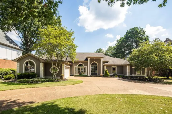 2514 BROTHERWOOD CV, Collierville, TN 38017