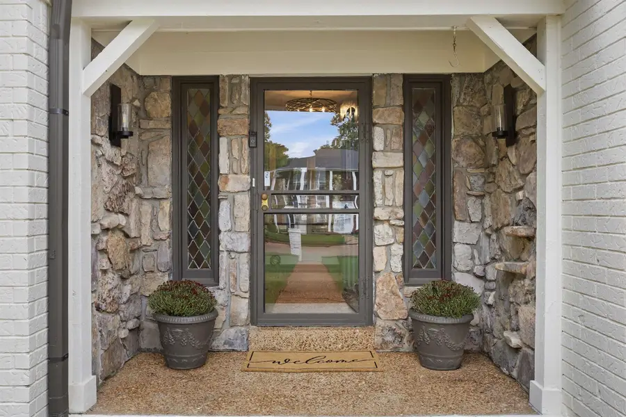 2575 OVERLOOK DR, Germantown, TN 38138 - #3