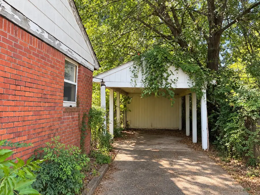 409 MINERAL RD, Memphis, TN 38120 - #3