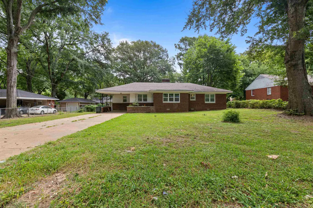 3286 DOGWOOD LN, Memphis, TN 38116 - #1