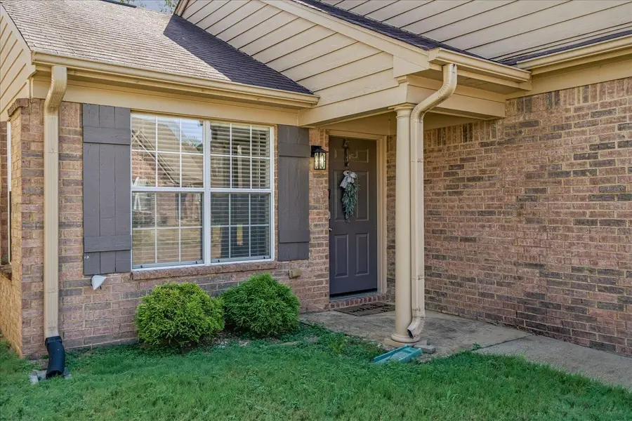 7033 S WYNNE RIDGE DR, Cordova, TN 38016 - #3