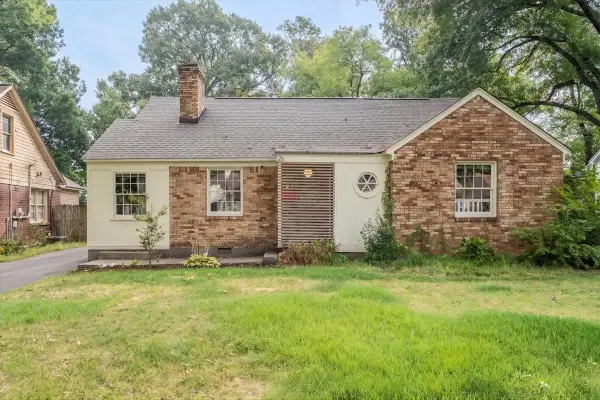 26 N ALICIA DR, Memphis, TN 38112