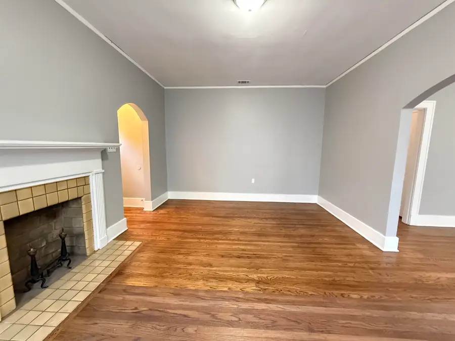 745 HOLLY ST, Memphis, TN 38112 - #3