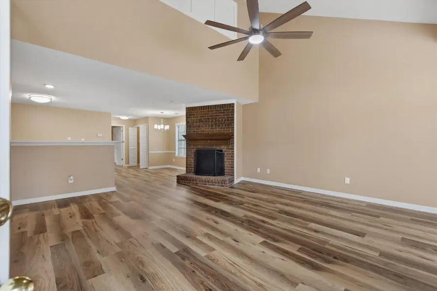 6717 ROSS RIDGE DR, Memphis, TN 38141 - #2