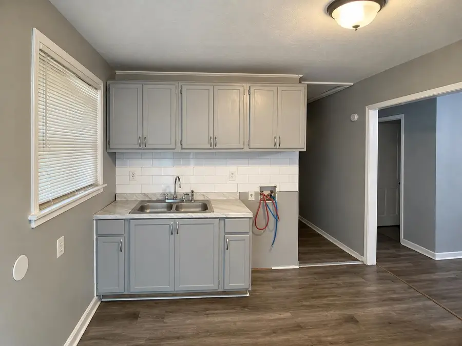 2112 STOVALL AVE, Memphis, TN 38108 - #2