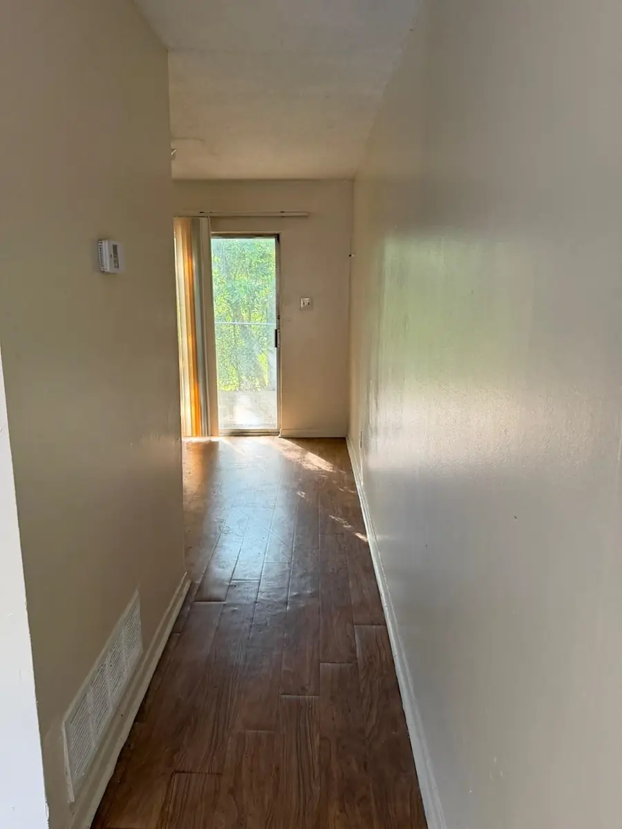 679 MILES DR, Memphis, TN 38111 - #3