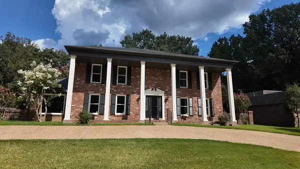 2336 KIRBY PKY, Memphis, TN 38119