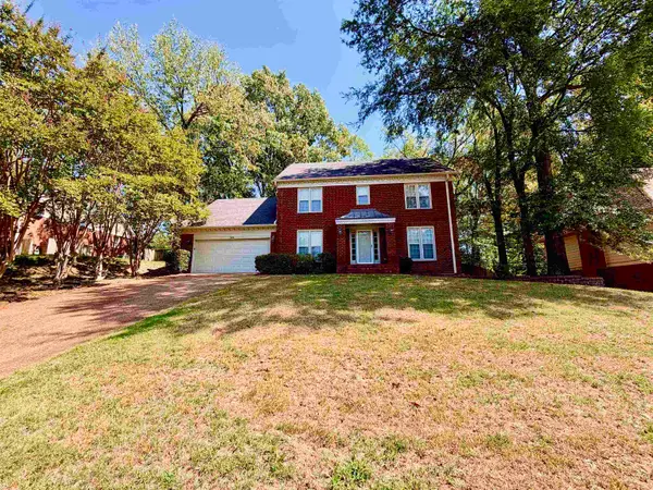 344 LOCUST GROVE DR, Memphis, TN 38018