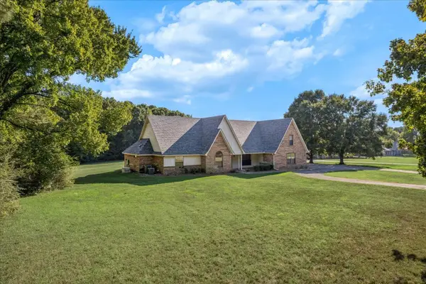 9485 PLEASANT RIDGE RD, Lakeland, TN 38002