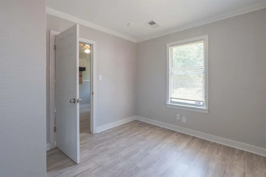 1009 MCEVERS RD, Memphis, TN 38111 - #3