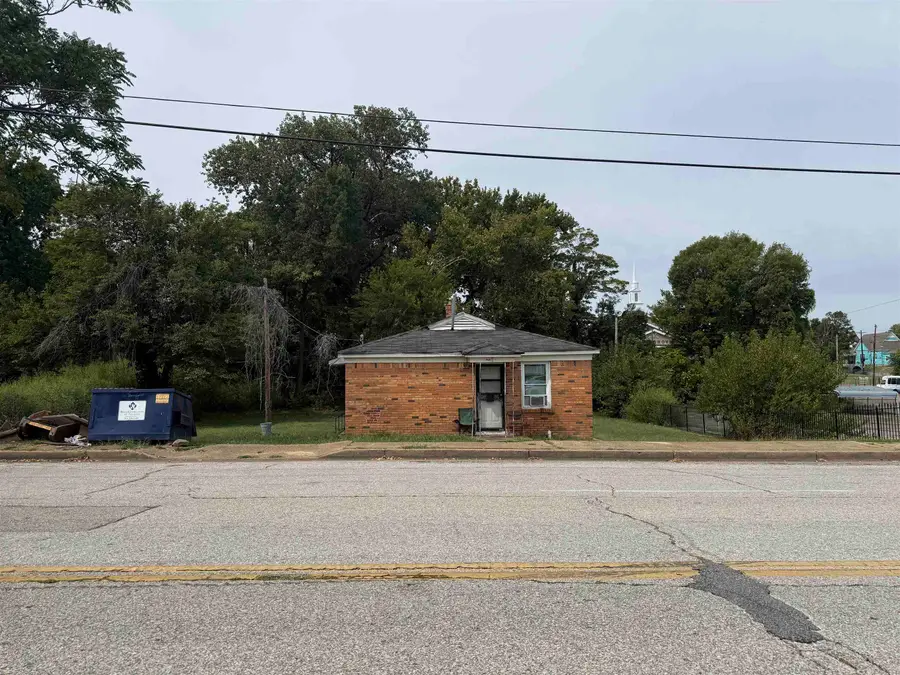 229 N DUNLAP ST, Memphis, TN 38105 - #2