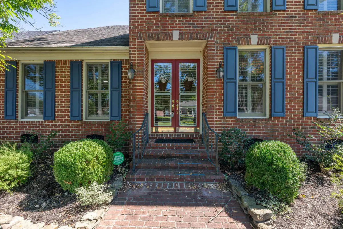1524 WOLF BEND RD, Germantown, TN 38138 - #1